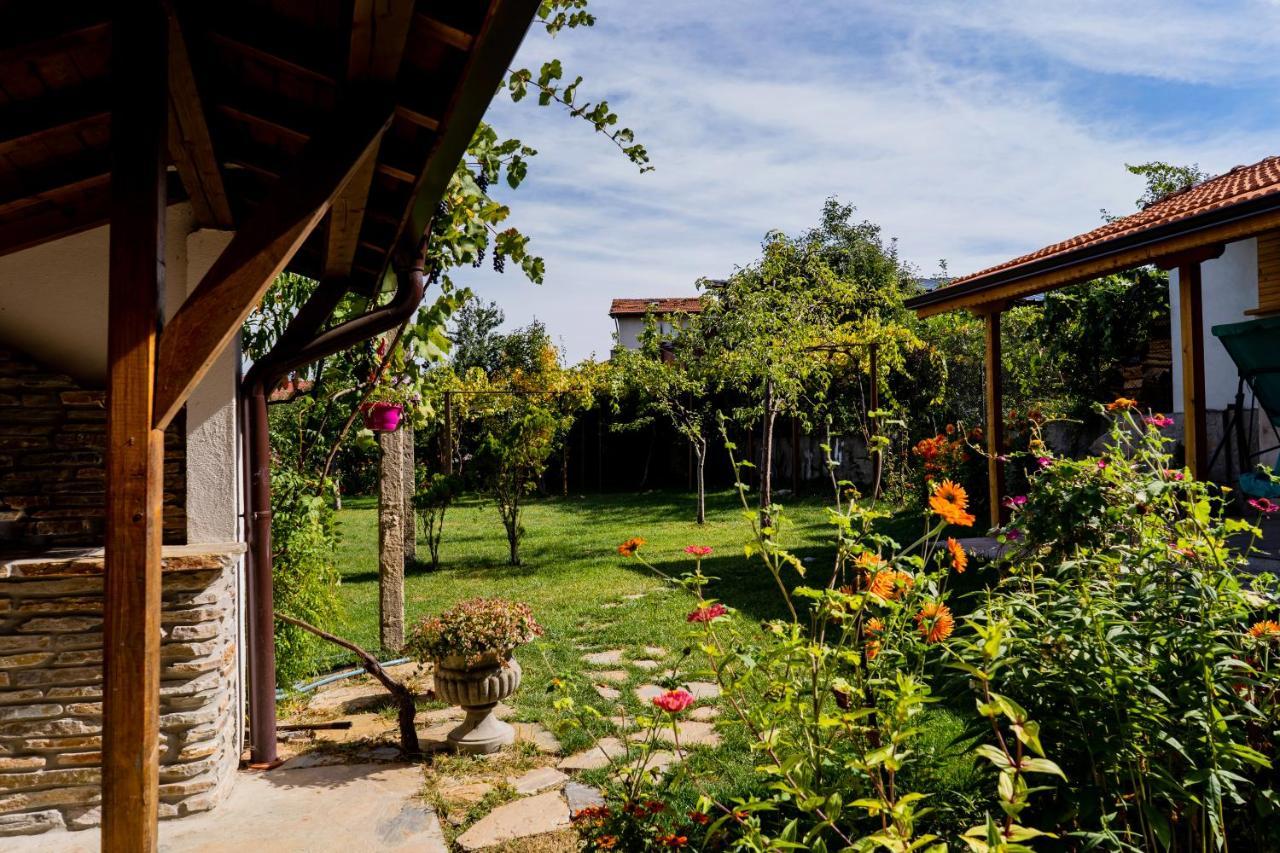 Къща Лиляна Villa Resilovo Eksteriør bilde